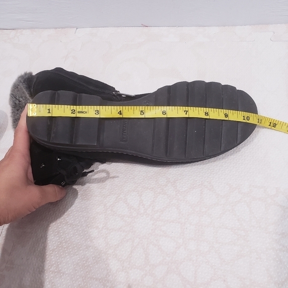 Aquatalia Women's Weatherproof Marvel Fur Trim Lace up Ankle Booties Siz… - Picture 11 of 13